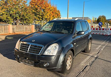 SsangYong Rexton 270 Xdi*Klima*Leder*Automatik*Allrad*