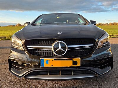 Mercedes-Benz CLA 45 AMG Shooting Brake Mercedes-AMG CLA 4...