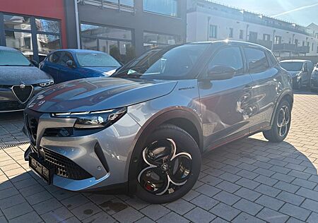 Alfa Romeo Junior Ibrida 1.2 VGT 48V-Hybrid 107 kW Speciale