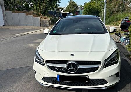 Mercedes-Benz CLA 180 Shooting Brake CLA 180 Urban Shootin...
