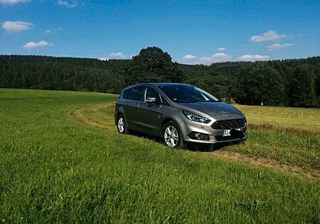 Ford S-Max 1,5 EcoBoost Business Edition Business...