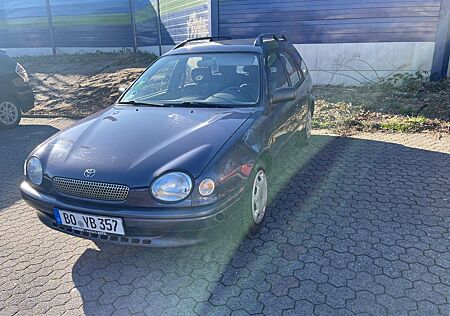 Toyota Corolla 1.4 - Fahrzeug aus erster Hand!