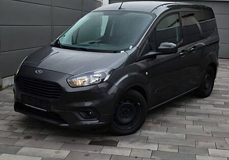 Ford Tourneo Courier 1.5 TDCi 74kW Trend Trend