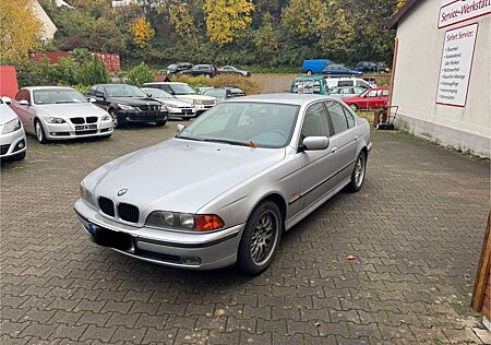 BMW 528i E39