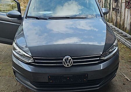 VW Touran Volkswagen 1.6 TDI SCR DSG Comfortline Comfortline