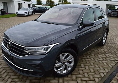 VW Tiguan Volkswagen 1.5 TSI OPF DSG MOVE LED NAVI Kamera AHK