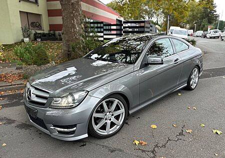 Mercedes-Benz C 350 gebraucht kaufen Mercedes-Benz C 350 Coupe CGI BlueEfficiency PANORAMA*AMG-LINE