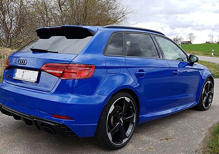 Audi RS3 2.5 TFSI S tronic quattro Sportback - TOP