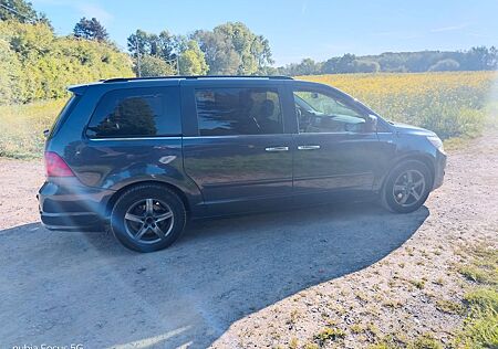 VW Routan Volkswagen