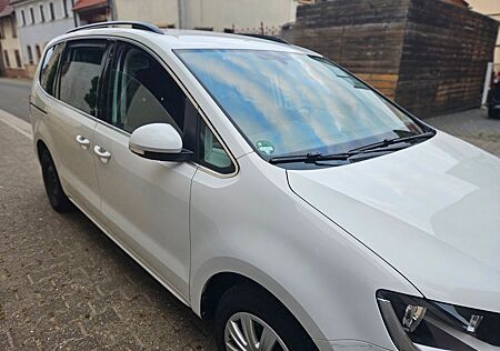VW Sharan Volkswagen 2.0 TDI SCR Trendline