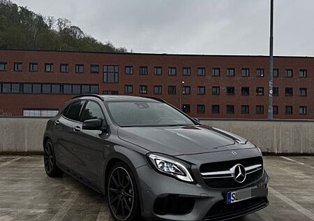 Mercedes-Benz GLA 45 AMG Mercedes-AMG GLA 45 4MATIC DCT Me...
