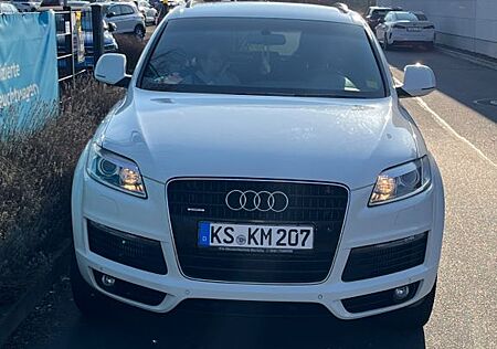 Audi Q7 3.0 TDI (DPF) quattro tiptronic -