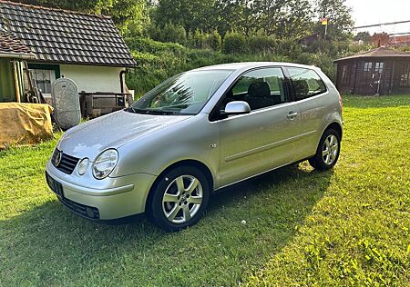 VW Polo Volkswagen 1.4 FSI Highline