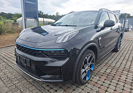 Lynk&Co 01 ,Panorama,Kamera,Navi,LED