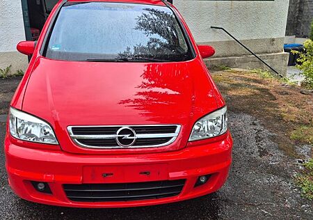 Opel Zafira 2.2 direct First Edition First Edition
