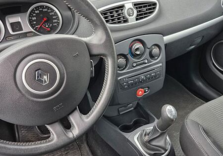 Renault Clio Grandtour Dynamique 1.2 80 Quickshift D...