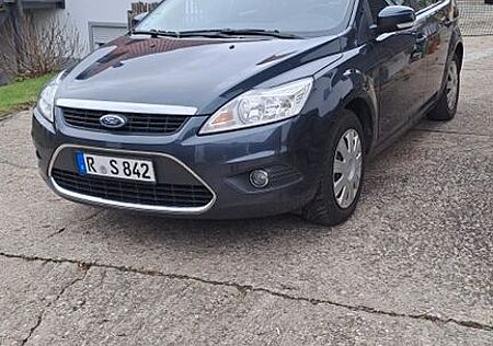 Ford Focus 1,6 Ghia Ghia