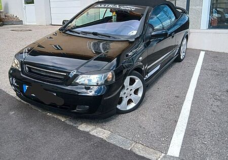 Opel Astra Cabrio 2.2 -