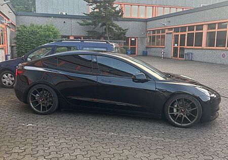 Tesla Model 3 Hinterradantrieb RWD RWD