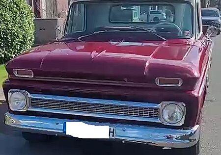 Chevrolet C20 V8 Longbed Lowered (wie C10)