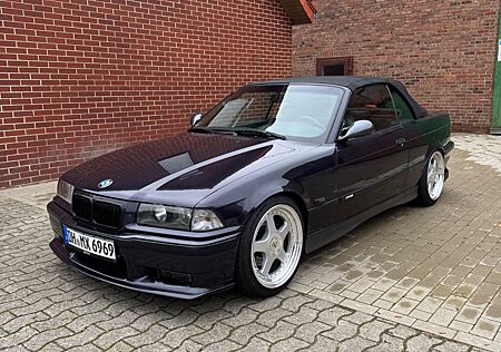 BMW 320i Cabrio