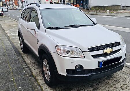 Chevrolet Captiva Weiß
