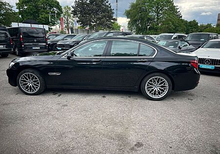 BMW 740d xDrive*SOFT*NAVI*HEAD-UP*SSD*KAMERA