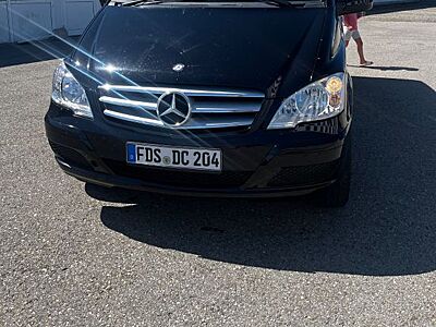 Mercedes-Benz Viano 2.2 CDI 4MATIC AMBIENTE EDITION lang A...