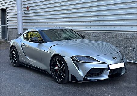 Toyota Supra 3.0 Turbo Automatik Carbon