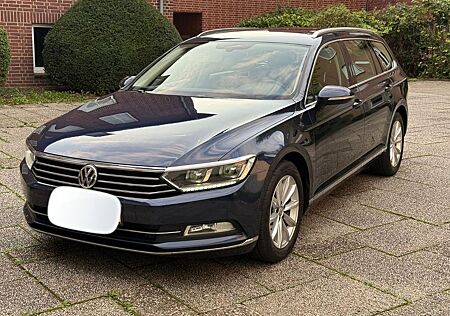 VW Passat Variant Volkswagen Passat 1.6 TDI DSG Automatik /Navi/AHK/TÜV NEU