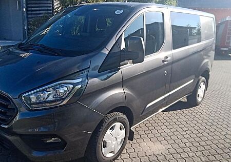 Ford Transit Custom Doka 6 Sitzer / AHK