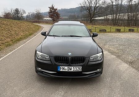 BMW 320i E92 - Ez. 2013 - 206tkm