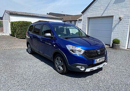 Dacia Lodgy Blue dCi 115 Stepway 7-Sitzer Stepway