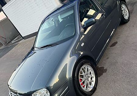 VW Golf Volkswagen 1.8T GTI / 0% Rost / 100% Original