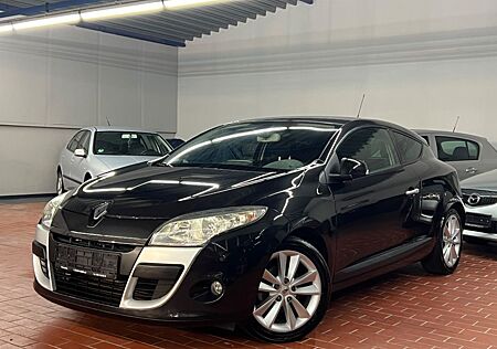 Renault Megane III Coupe KeylessGo Leder Sitzh PDC