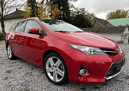 Toyota Auris Touring Sports Executive/Panorama/Navi/RFK