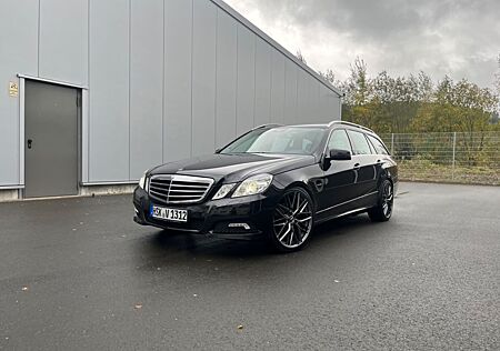 Mercedes-Benz E 220 CDI T BlueEFFICIENCY AVANTGARDE AVANTGARDE