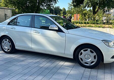 Mercedes-Benz C 180 Kompressor CLASSIC *super Zustand*