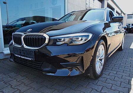 BMW 318dA Touring-NAVI-LED-TEMPOMAT-PDC-DAB-CARPLAY-