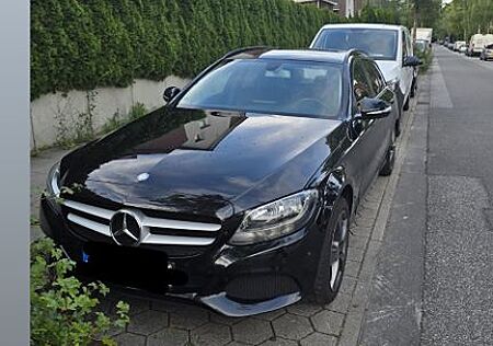 Mercedes-Benz C 220 d 4MATIC T EXCLUSIVE Autom. EXCLUSIVE