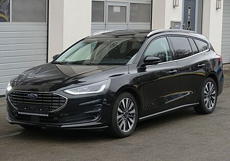 Ford Focus Turnier Titanium X