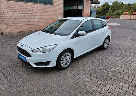 Ford Focus Lim. Trend TOP ZUSTAND 1JAHRE GARANTI