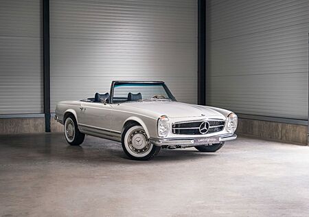 Mercedes-Benz 280 SL Pagode / Vollrestauriert + Extras