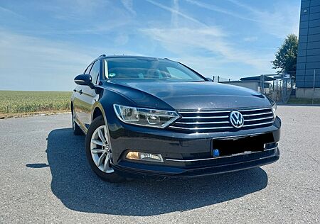 VW Passat Variant Volkswagen 2.0 TDI SCR Comfortline Varia...