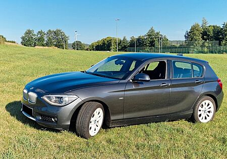 BMW 120d TOP*** *Urban*Volleder*bi-Xenon*Navi*TOP