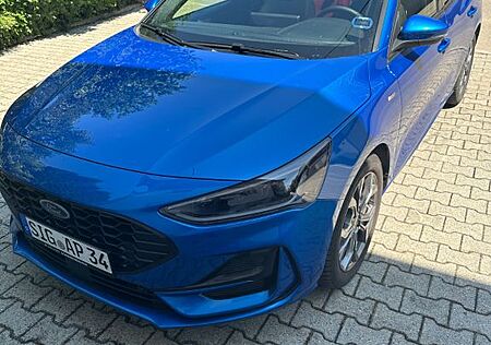 Ford Focus 1,0 EcoB. Hyb. 114kW ST-Line Des.Tur. ...