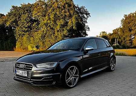 Audi S3 2.0 TFSI S tronic quattro Sportback