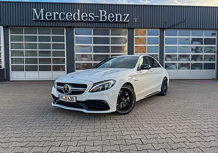 Mercedes-Benz C 63 AMG MB100/Designo/Burm/Mem/Distr/KeylessGo