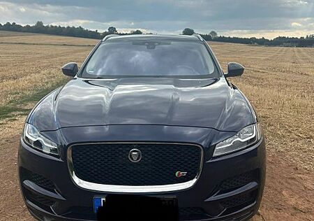 Jaguar F-Pace 30d AWD S Automatik S