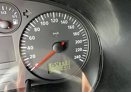 Seat Leon 1,6 16V Stella Stella